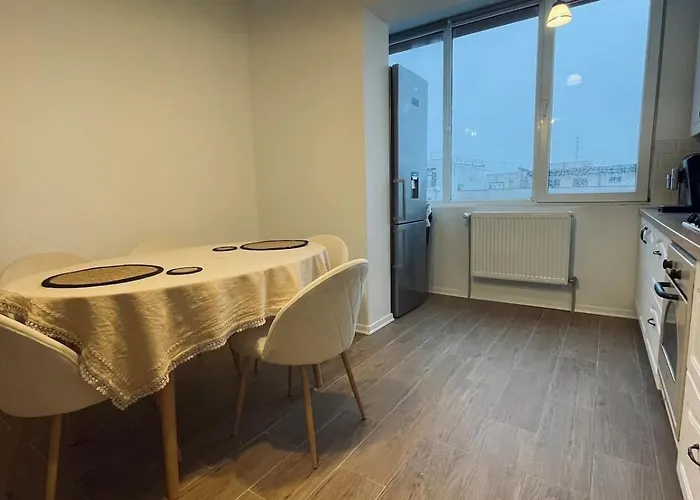 Campalaluna Cozy - Kids Friendly *