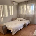 アパート Campalaluna Cozy - Kids Friendly ブカレスト